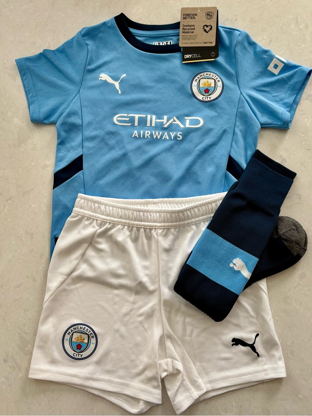NWT! Authentic Puma Man City Rodrigo “Rodri” #16 Authentic Kit! Size Kids 6